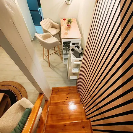 La Maison Verte 纳夫普利翁